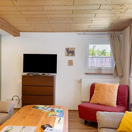 Am Fusse Des Kreuzbergs Apartment