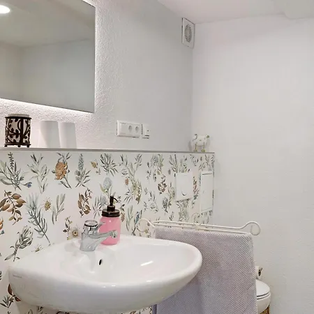 Apartment Am Fusse Des Kreuzbergs